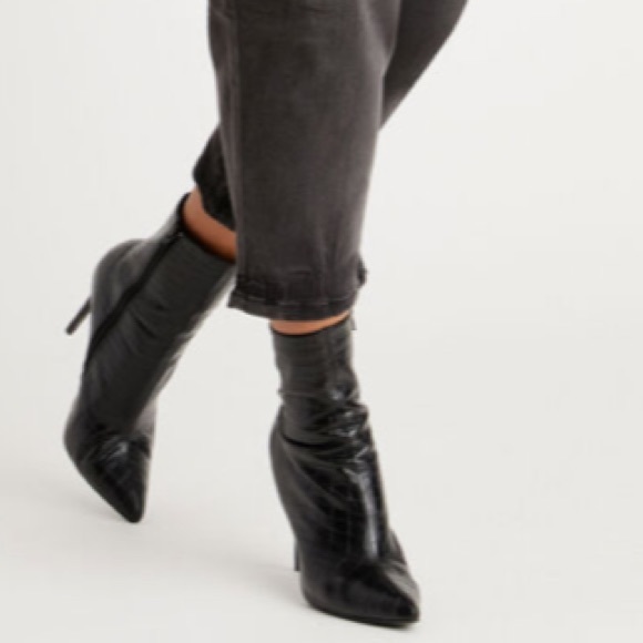 New ALIVIA FORD Plus Size Women’s Midrise Stretch Dye Skinny Denim Ankle Jean - Picture 5 of 6